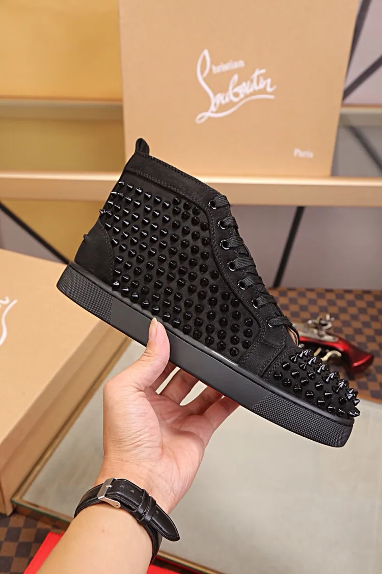 Ex-factory price 480. christian louboutin (CL red sole shoes) counter nail series, high-top casual sneakers for couples 📢 📢 📢 Exclusive hot style release 🎈🎈💪 Movable latex feet 👻 Finished outsole stitching line [satisfied] 😝Female 35-40# Male 38#-46, global supply😝 [Top version]: original imported cowhide upper, top original leather lining, original molded TPU outsole, original 1:1 detail processing, original shoe last, large quantity available from stock,